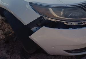 Venta de Partes de Colision y Motores Saturn Vue  2006?.