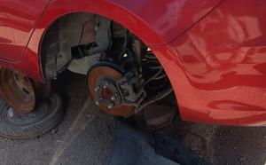 Venta de Motores y Transmisiones Dodge Avenger 2000.