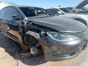 Venta de micas/calaveras para Nissan Quest.