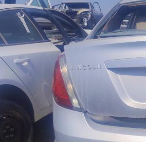 Venta de Micas o Calaveras para Chrysler Town & Country.