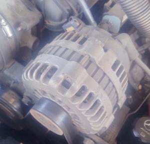 Venta de Alternadores Originales para Jeep Liberty.