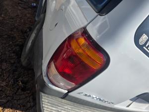 Cofres para Mercedes Benz 500 sel y 500 sl en Venta.