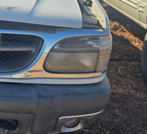 Venta de Marcos de Radiadores para BMW z3 y z4.