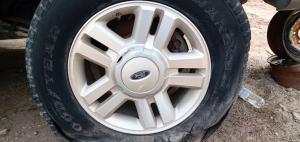 Venta de Palancas de Vecidades para Volvo s40 s60 s70 y s80.