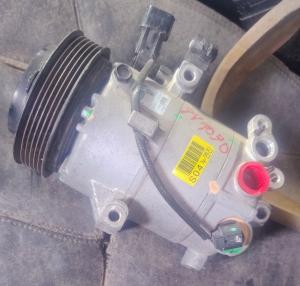 Venta de Parabrisas Originales Toyota Echo