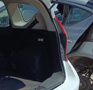Venta de Faros Originales para Ford Escape