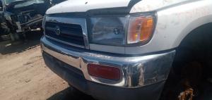 En Venta Marcos de Radiadores para Concorde marca Chrysler