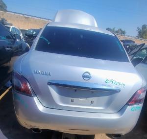 Cofres  Originales para Nissan Versa