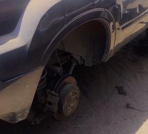 Parrillas para BMW 733i y 740i