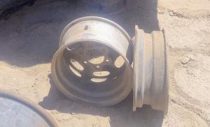 Estereos usados para Saturn L200