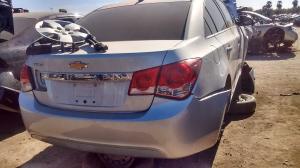 Defensas originales de Lincoln MKS MKT MKX y MKZ