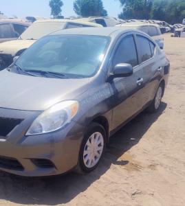 Venta de  Amortiguadores delanteros para Stratus 2004