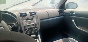 Venta de palancas de cambios para Avenger 2008