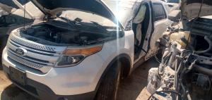 Venta de Partes de Colision para Mitsubishi Endeavor 2004