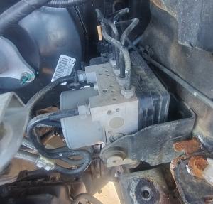 Módulos de ABS originales para Nissan Sentra