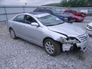 Venta de Partes de Colision y Motores Toyota Camry 2010.