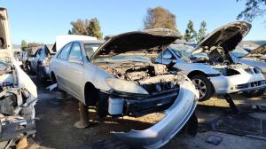 Autopartes originales para Mercedes Benz