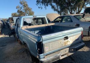 Autopartes para Plymouth Voyager