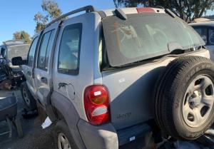 Refacciones usadas para Infiniti