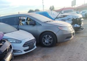 Refacciones usadas para Chrysler