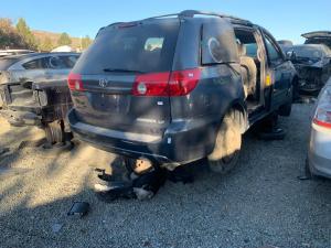 Refacciones originales de Toyota