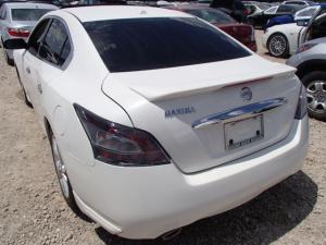 Venta de Medallones Seminuevos de Nissan Maxima 