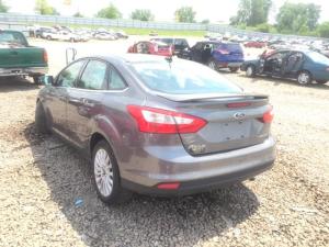 Medallones Originales para Ford Focus