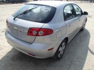 En Venta Defensas para Chevrolet Optra