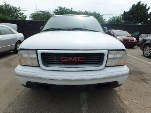 Venta de Defensas usadas y seminuevas para GMC Jimmy