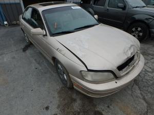 Venta de Parabrisas originales de Cadillac Catera