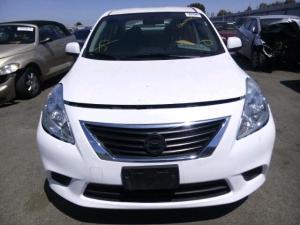 Venta de Faros Originales para Nissan Versa