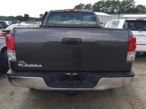 Venta de Defensas Originales para Toyota Tundra